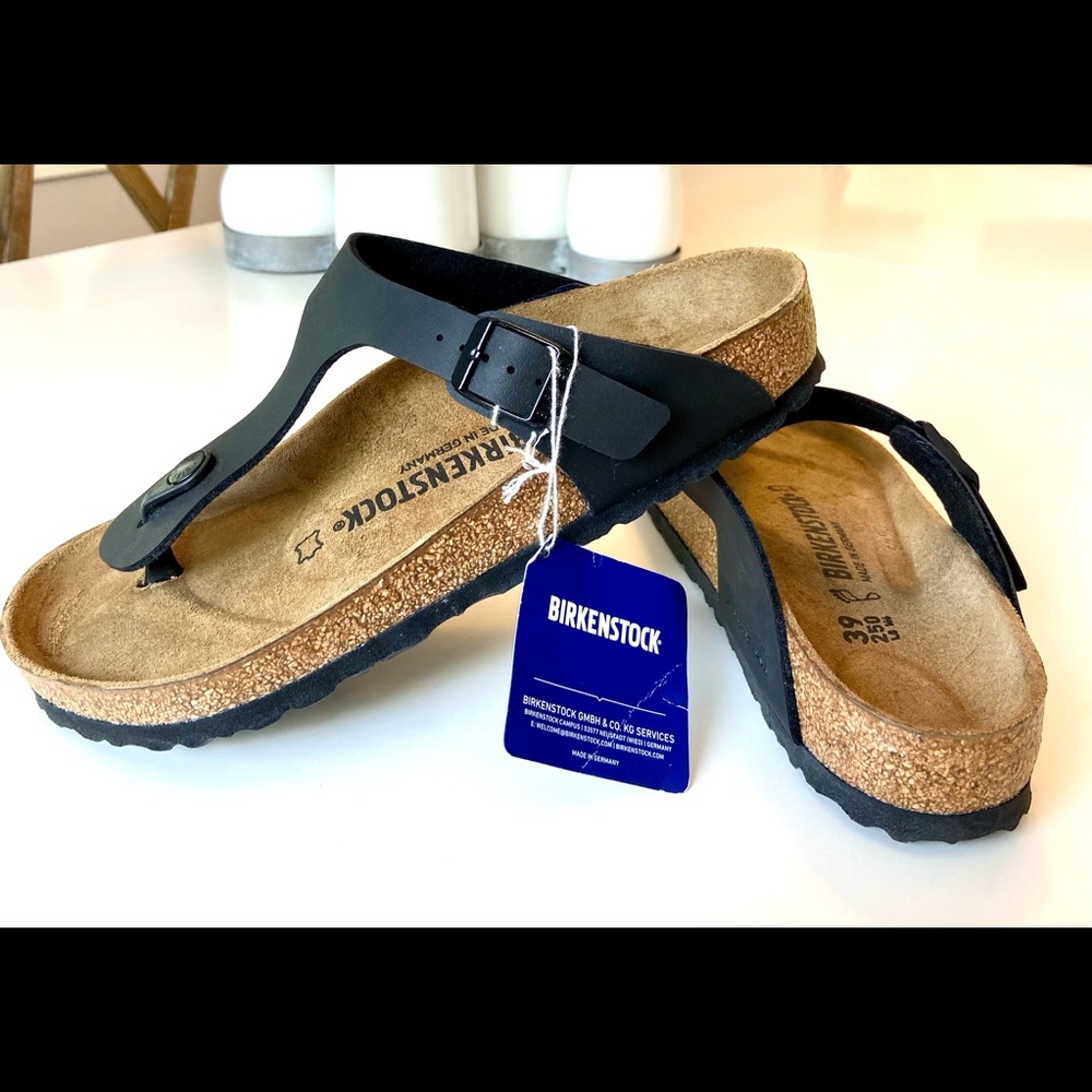 Brand new with tags! Women’s Birkenstock Sandals “Gizeh Birko-Flor” Size 8.5